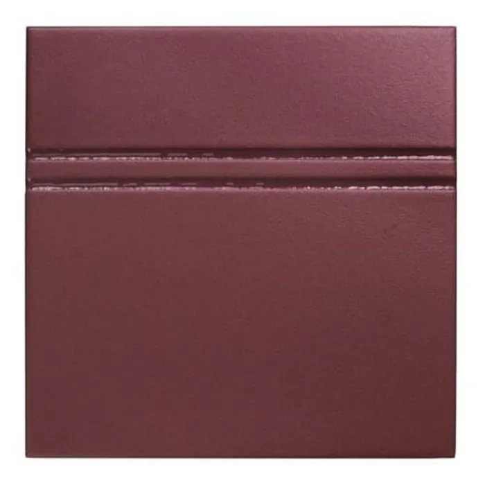 Point & Dash Burgundy 15x15